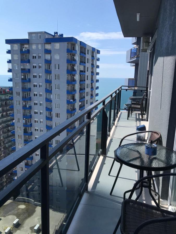 Nbg Towers 2 Appartaments Batumi Exterior photo